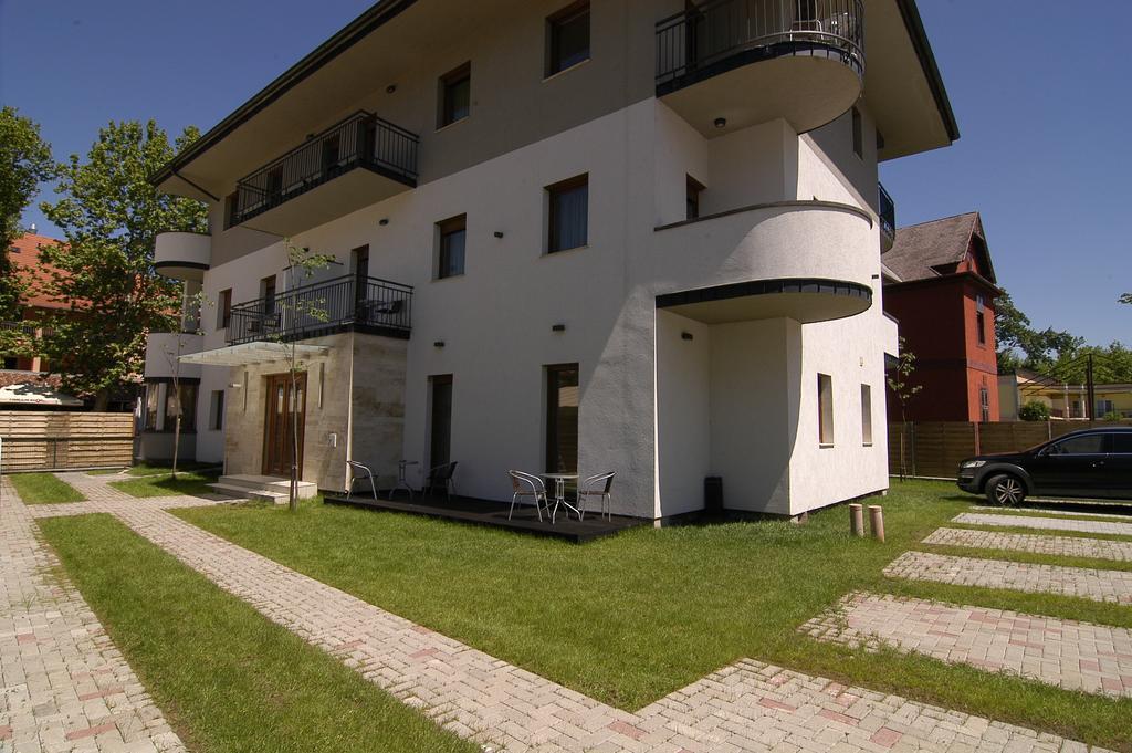 Hotel Corso Шиофок Экстерьер фото