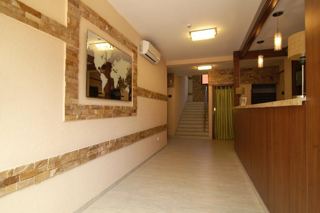 Hotel Corso Шиофок Экстерьер фото