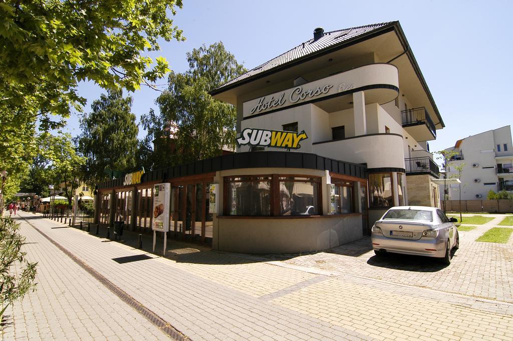Hotel Corso Шиофок Экстерьер фото